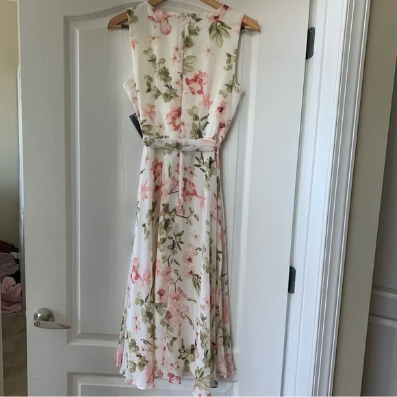 NWT Pink Floral Sleeveless Dress Size 6 - Picture 4 of 10
